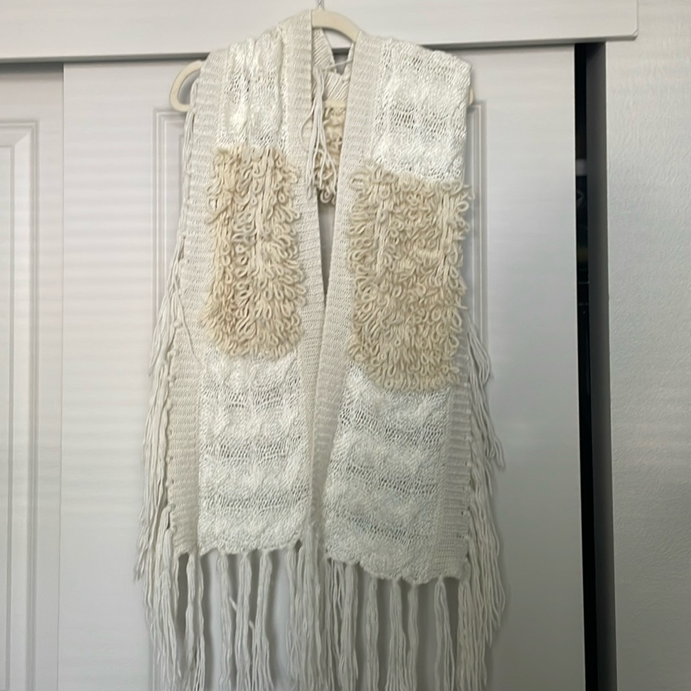 Fringe tassel scarf